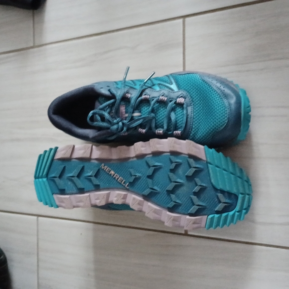 Merrell outdoor trial women's shoes - Picture 3 of 5